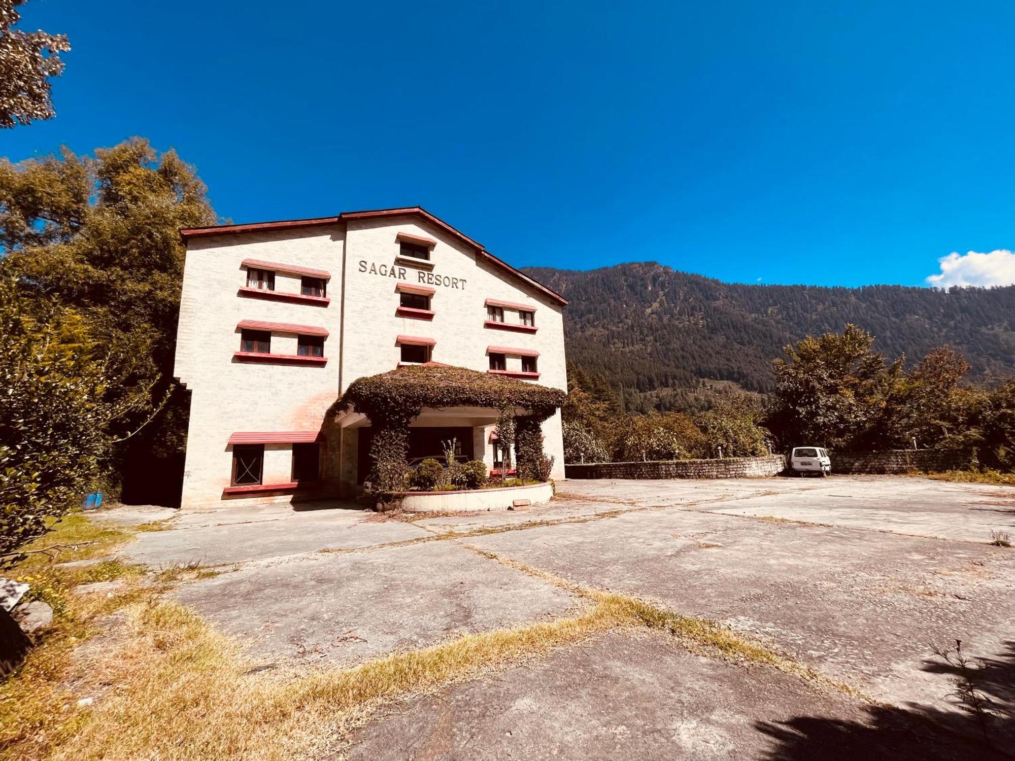 Ramayan Resort, In City Centre Manali By Ramanand Sagar Ngoại thất bức ảnh