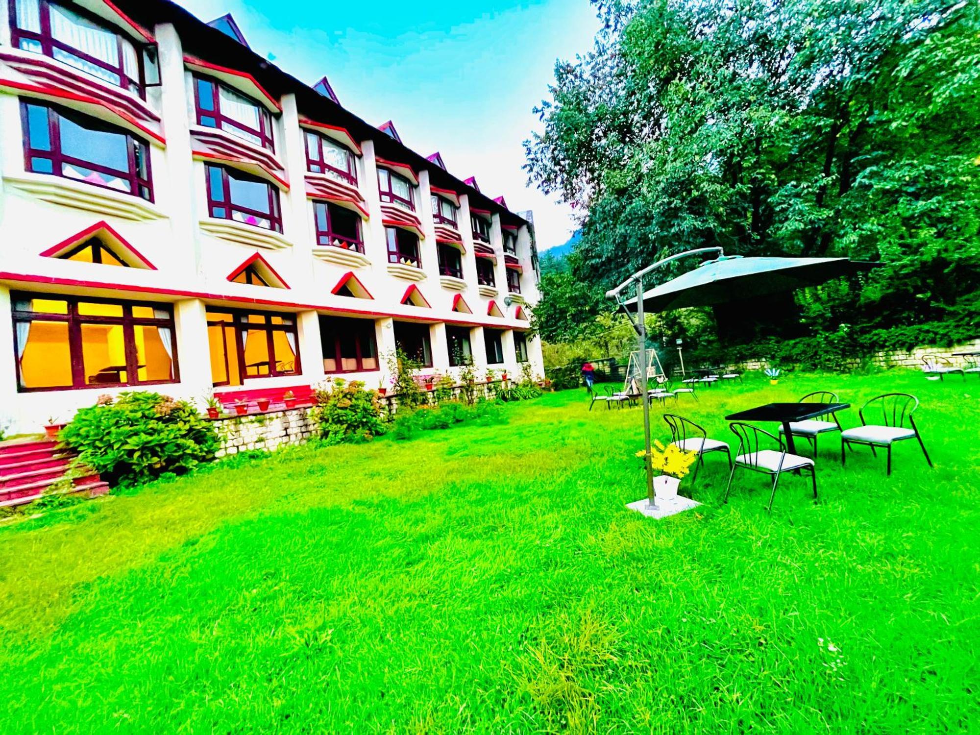 Ramayan Resort, In City Centre Manali By Ramanand Sagar Ngoại thất bức ảnh